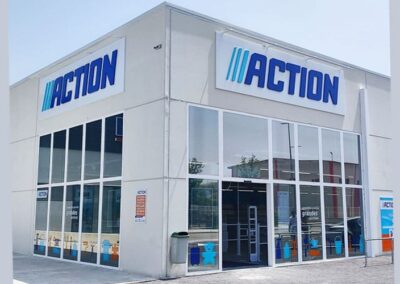 Sab. Trabajos en Centros comerciales. Action Calatayud.